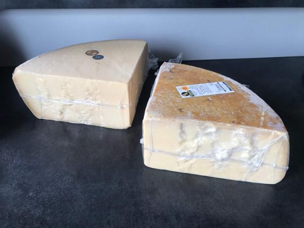PARMIGIANO REGGIANO MONTAGNE AOP 30 MOIS 1/8 X2