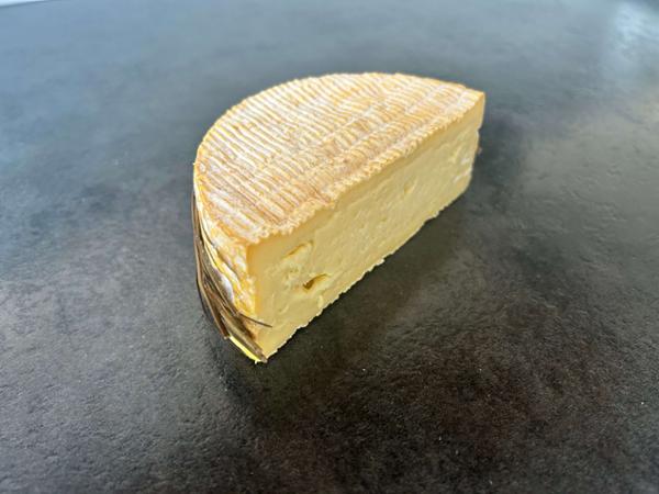 LIVAROT AOP LAIT CRU P.EMB. 125G X8